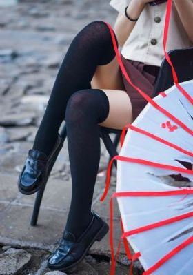 电车魔女在线免费观看